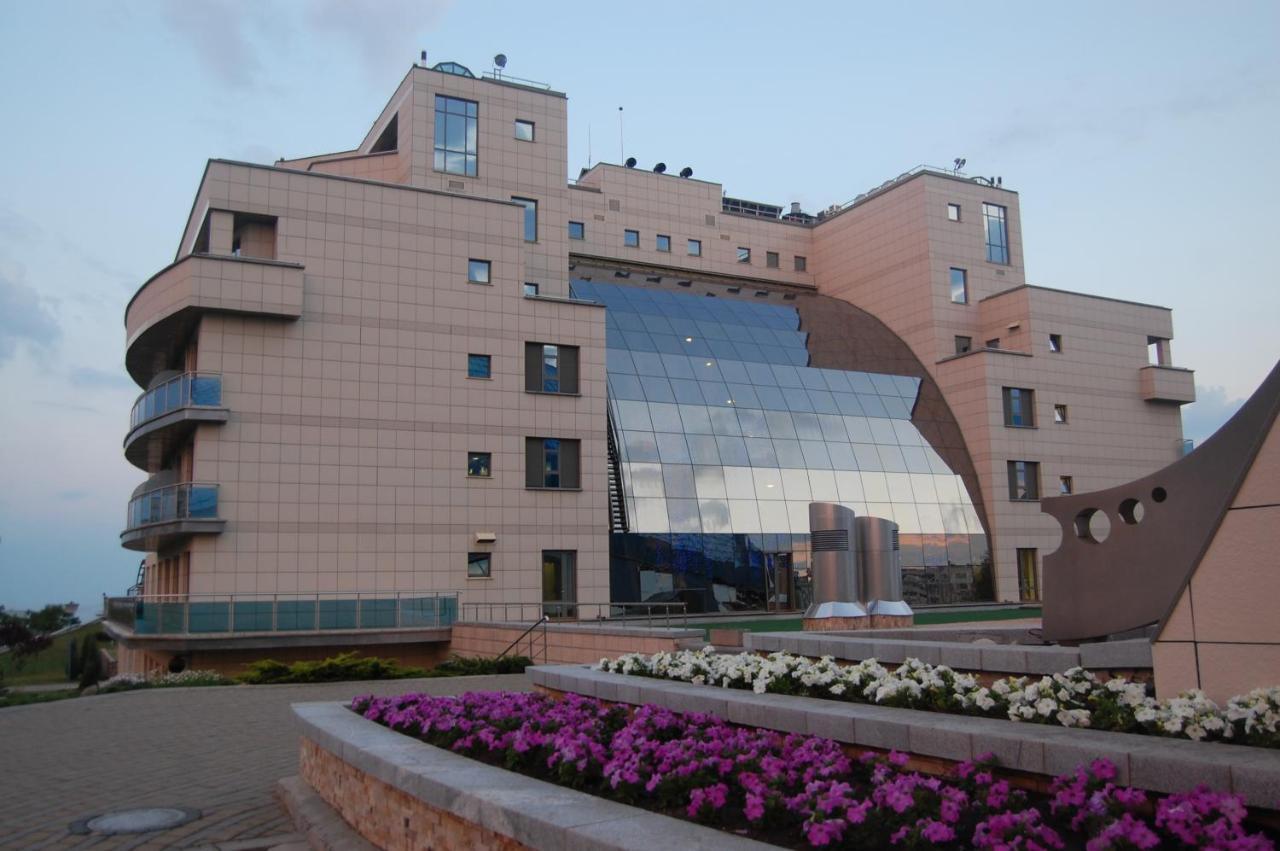 Готель Елада Yuzhne Exterior photo